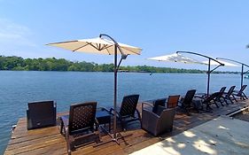 Valverde Glamping & Ecolodge